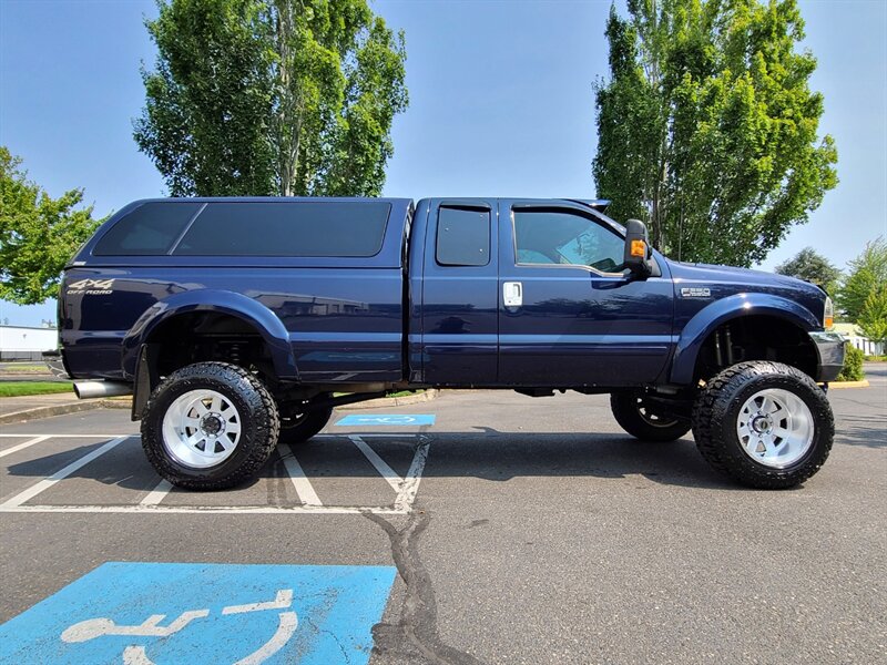 2001 Ford F-250 Lariat 4X4 / 7.3 L DIESEL / CUSTOM BUILT / LIFTED  / SUPER DUTY POWERSTROKE MONSTER / LOW MILES !! - Photo 4 - Portland, OR 97217