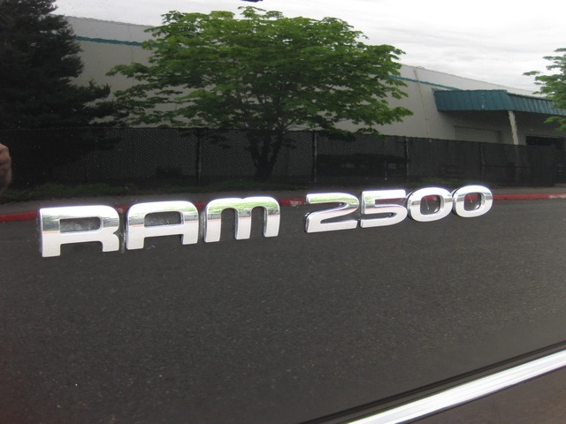 2004 Dodge Ram 2500 Laramie SLT Heavy Duty 4X4   - Photo 18 - Portland, OR 97217