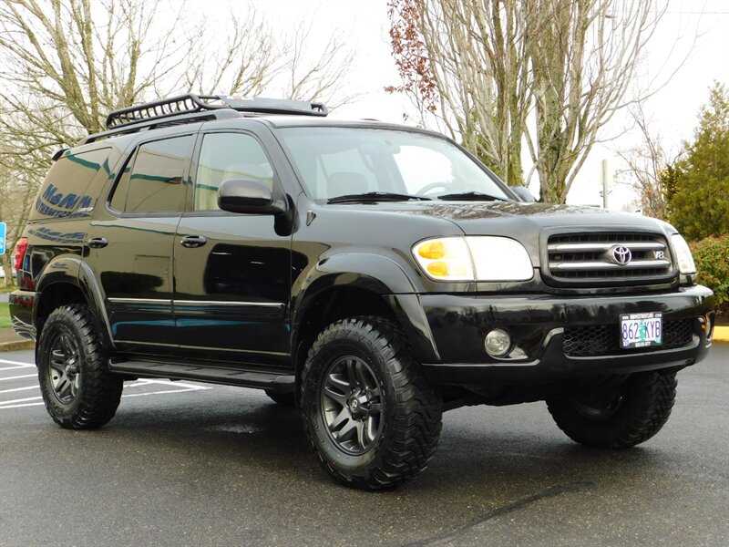 2003 Toyota Sequoia LIMITED 4X4 / 3RD SEAT / LOW MILES / LIFTED   - Photo 2 - Portland, OR 97217