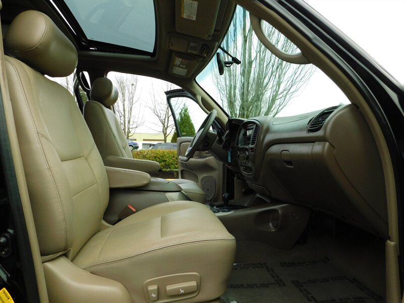 2003 Toyota Sequoia LIMITED 4X4 / 3RD SEAT / LOW MILES / LIFTED   - Photo 18 - Portland, OR 97217