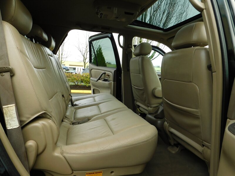 2003 Toyota Sequoia LIMITED 4X4 / 3RD SEAT / LOW MILES / LIFTED   - Photo 17 - Portland, OR 97217