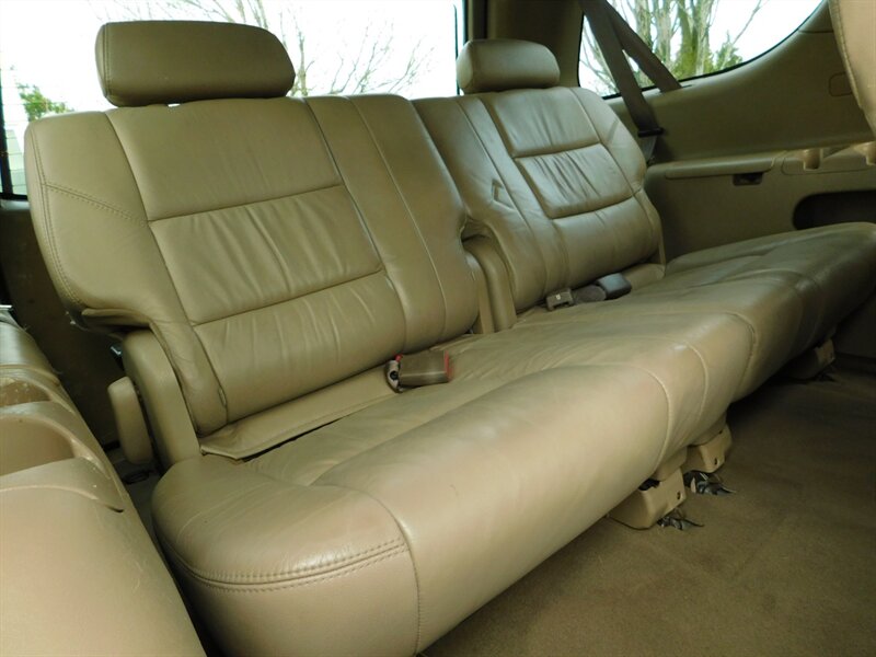 2003 Toyota Sequoia LIMITED 4X4 / 3RD SEAT / LOW MILES / LIFTED   - Photo 25 - Portland, OR 97217