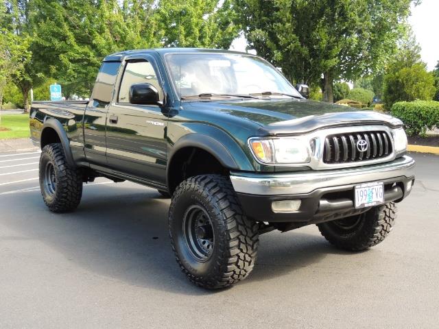 2003 Toyota Tacoma / 4X4 / 5-SPEED MANUAL / NEW TIRES / LIFTED !!!   - Photo 2 - Portland, OR 97217