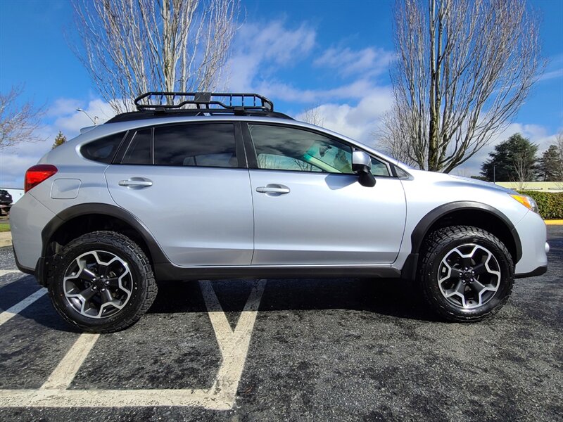 2014 Subaru XV Crosstrek 2.0i Premium  / Sport Utility / ALL WHEEL DRIVE / 5-SPEED MANUAL / NEW TIRES / LIFTED !! - Photo 4 - Portland, OR 97217