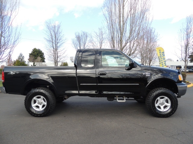 2001 Ford F-150 4DR Lariat FX4 LIFTED  LOW MILES 90K   - Photo 3 - Portland, OR 97217