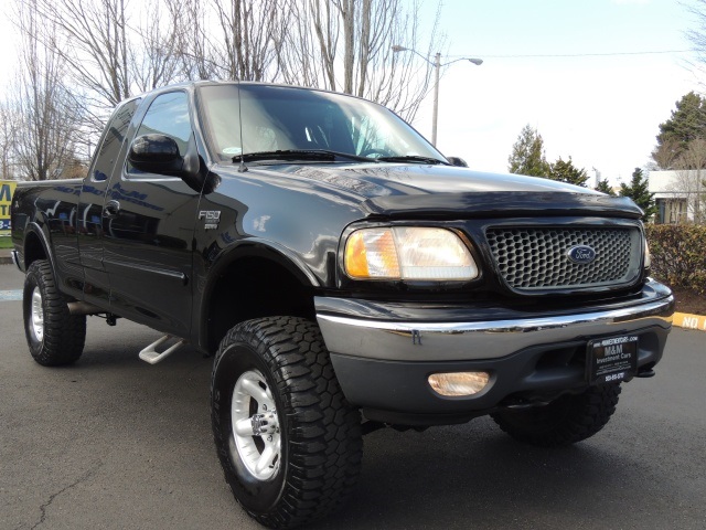 2001 Ford F-150 4DR Lariat FX4 LIFTED  LOW MILES 90K   - Photo 2 - Portland, OR 97217