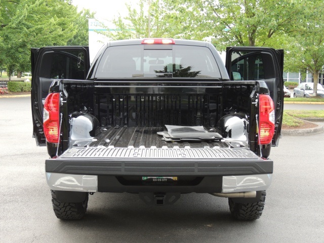 2014 Toyota Tundra SR5 / Crew Cab / 4X4 / 5.7L / LIFTED LIFTED   - Photo 22 - Portland, OR 97217