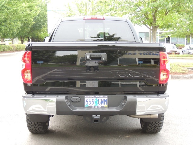 2014 Toyota Tundra SR5 / Crew Cab / 4X4 / 5.7L / LIFTED LIFTED   - Photo 6 - Portland, OR 97217