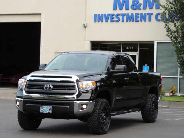 2014 Toyota Tundra SR5 / Crew Cab / 4X4 / 5.7L / LIFTED LIFTED   - Photo 46 - Portland, OR 97217