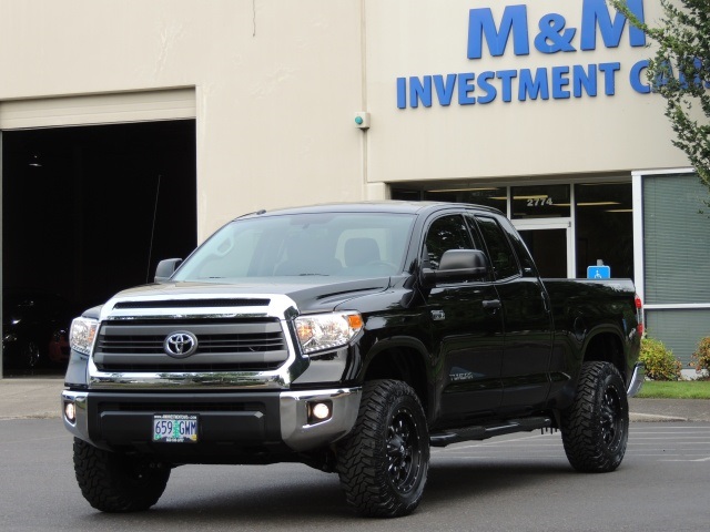 2014 Toyota Tundra SR5 / Crew Cab / 4X4 / 5.7L / LIFTED LIFTED   - Photo 48 - Portland, OR 97217