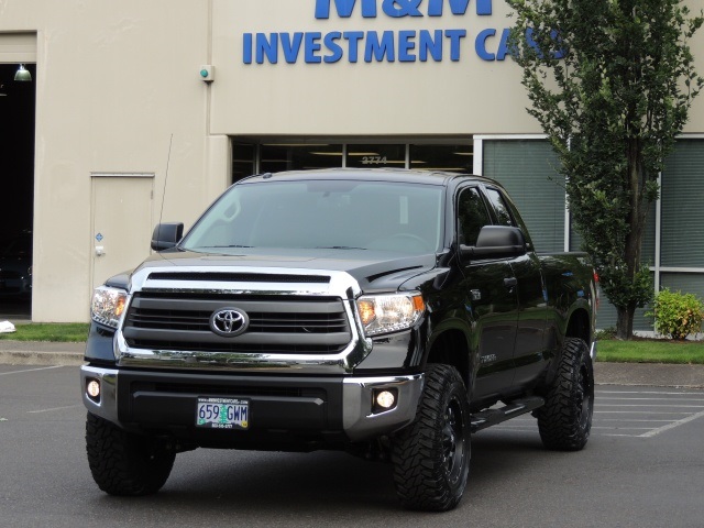 2014 Toyota Tundra SR5 / Crew Cab / 4X4 / 5.7L / LIFTED LIFTED   - Photo 50 - Portland, OR 97217