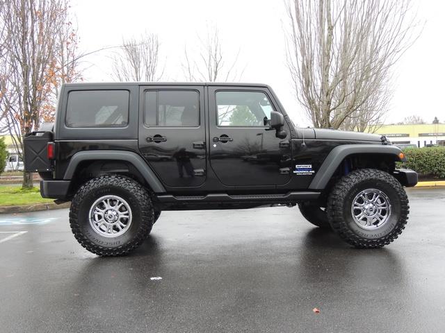 2014 Jeep Wrangler Unlimited Sport / 4X4 /  LIFTED 37 INC MUD TIRES   - Photo 4 - Portland, OR 97217