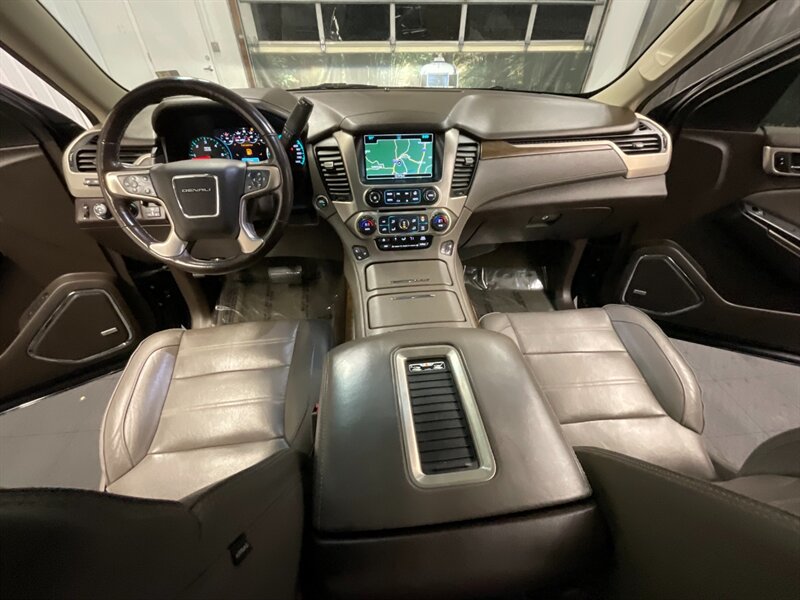 2018 GMC Yukon Denali Sport Utility 4X4 / 6.2L V8 / LOADED LOADED  ONLY 59,000 MILES / Leather / Navi / DVD / Sunroof / 3RD ROW SEAT / CLEAN - Photo 38 - Gladstone, OR 97027