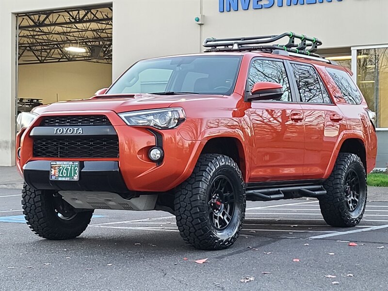 2015 Toyota 4Runner TRD PRO 4X4 / LIFTED / CRAWL CONTROL / DIFF LOCKER  / NEW TIRES / OEM TRD WHEELS / 1-OWNER / PRISTINE SHAPE !!! - Photo 1 - Portland, OR 97217