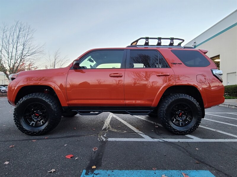 2015 Toyota 4Runner TRD PRO 4X4 / LIFTED / CRAWL CONTROL / DIFF LOCKER  / NEW TIRES / OEM TRD WHEELS / 1-OWNER / PRISTINE SHAPE !!! - Photo 3 - Portland, OR 97217