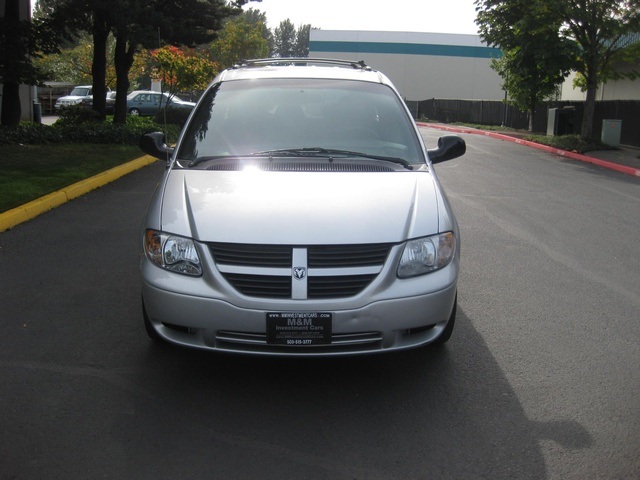 2005 Dodge Grand Caravan SE *7-Passengers* Automatic & Low Miles!!   - Photo 2 - Portland, OR 97217