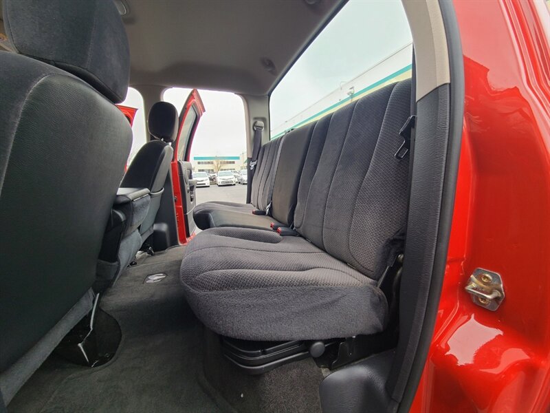 2003 Dodge Ram 3500 4X4 / 5.9L DIESEL / NEW LIFT+WHEELS+TIRE / 95K MLS / HIGH OUTPUT / LOCAL / NO RUST / CUMMINS - Photo 15 - Portland, OR 97217