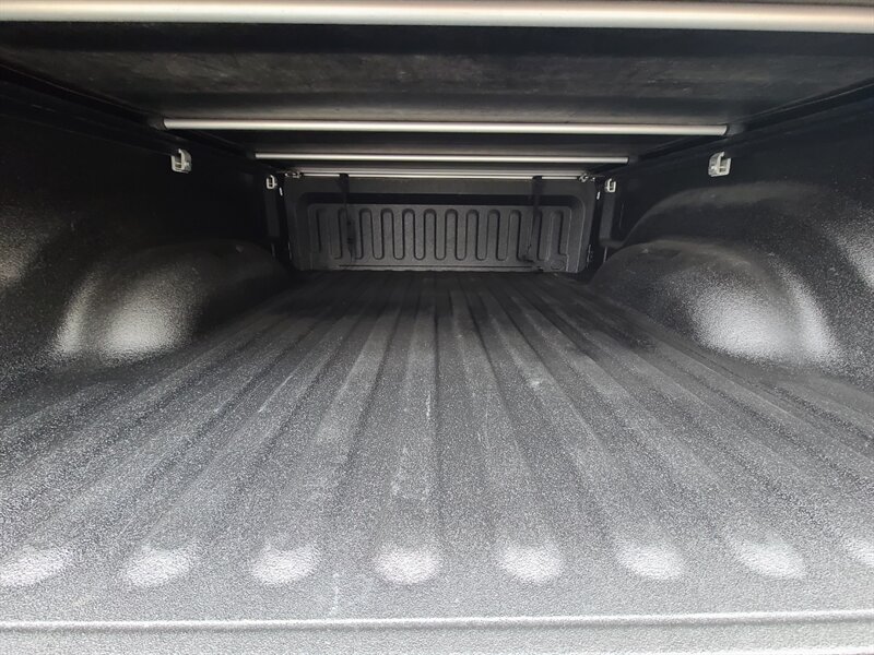 2003 Dodge Ram 3500 4X4 / 5.9L DIESEL / NEW LIFT+WHEELS+TIRE / 95K MLS / HIGH OUTPUT / LOCAL / NO RUST / CUMMINS - Photo 31 - Portland, OR 97217