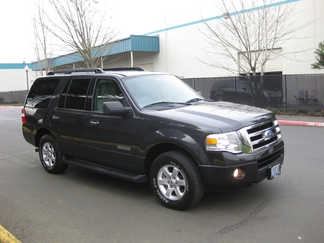 2007 Ford Expedition XLT/4WD/Leather/3rd Seat   - Photo 2 - Portland, OR 97217