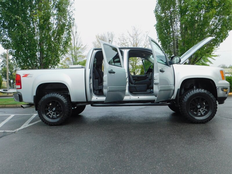 2011 GMC Sierra 1500 SLE 4X4 Crew Cab LIFTED Brand New 35 " MUD XD RIMS   - Photo 9 - Portland, OR 97217