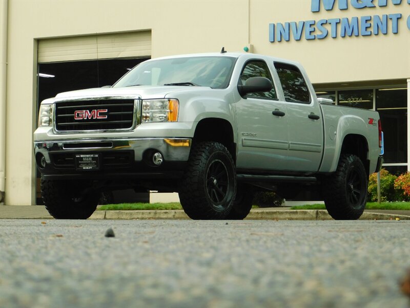 2011 GMC Sierra 1500 SLE 4X4 Crew Cab LIFTED Brand New 35 " MUD XD RIMS   - Photo 43 - Portland, OR 97217