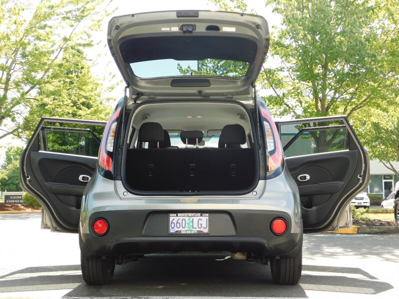 2019 Kia Soul Wagon SUV / Auto / Camera / 1-OWNER / 8,000 MILES   - Photo 20 - Portland, OR 97217