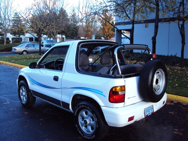 1999 Kia Sportage Convertible/ 5-Spd/ 4WD/ New Top   - Photo 3 - Portland, OR 97217