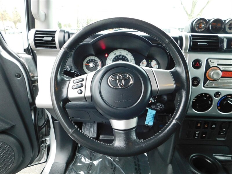 2007 Toyota FJ Cruiser 4WD RR DIFF LOCK ARB OMU LIFT WARRIOR BUMPERS WINC   - Photo 39 - Portland, OR 97217