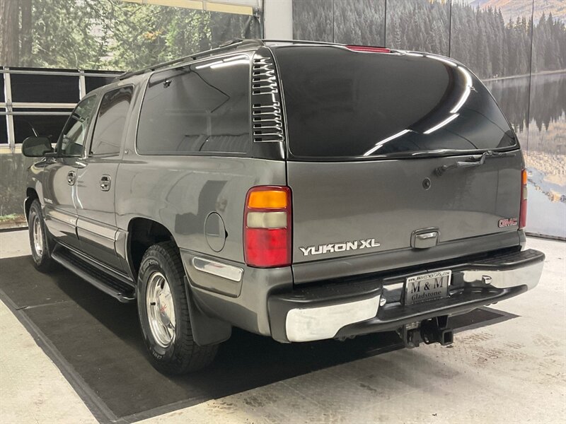2001 GMC Yukon XL 1500 SLT  4X4 / 5.3L V8 / 1-OWNER / 81,000 MILE  / LOCAL SUV / RUST FREE / Leather & Heated Seats / 3RD ROW SEAT / BRAND NEW TIRES - Photo 7 - Gladstone, OR 97027