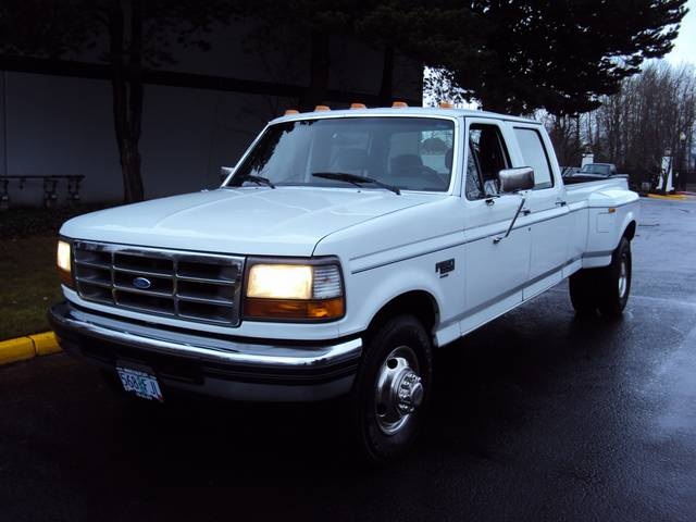 1993 Ford F-350 XL / 7.3L Turbo Diesel/ Dually / 5 Speed manual   - Photo 1 - Portland, OR 97217