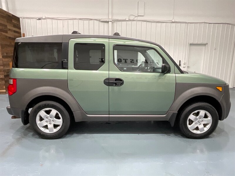 2003 Honda Element EX AWD Sport Utility / Local ZERO RUST /126K MILES  / Sunroof / BRAND NEW TIRES - Photo 4 - Gladstone, OR 97027