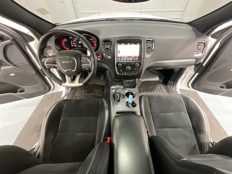 2018 Dodge Durango SRT 392 / AWD / 6.4L V8 HEMI / 55,000 MILES  / 3RD ROW SEAT - Photo 37 - Gladstone, OR 97027