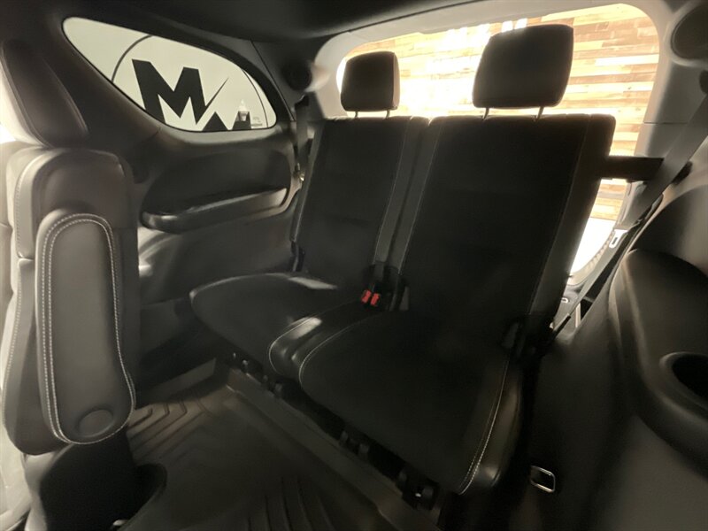 2018 Dodge Durango SRT 392 / AWD / 6.4L V8 HEMI / 55,000 MILES  / 3RD ROW SEAT - Photo 13 - Gladstone, OR 97027
