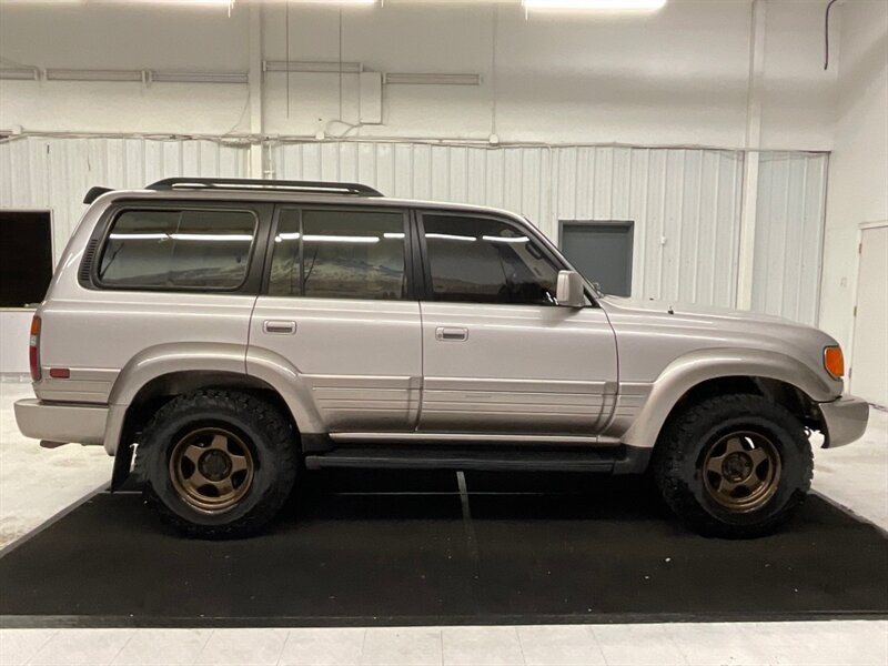 1996 Lexus LX 450 Sport Utility 4X4 / 4.5L 6Cyl / 157,000 MILES  / LIFTED w. 33 " BF GOODRICH ALL-TERRAIN TIRES & GOLD WHEELS / IMMACULATE CONDITION !! - Photo 4 - Gladstone, OR 97027