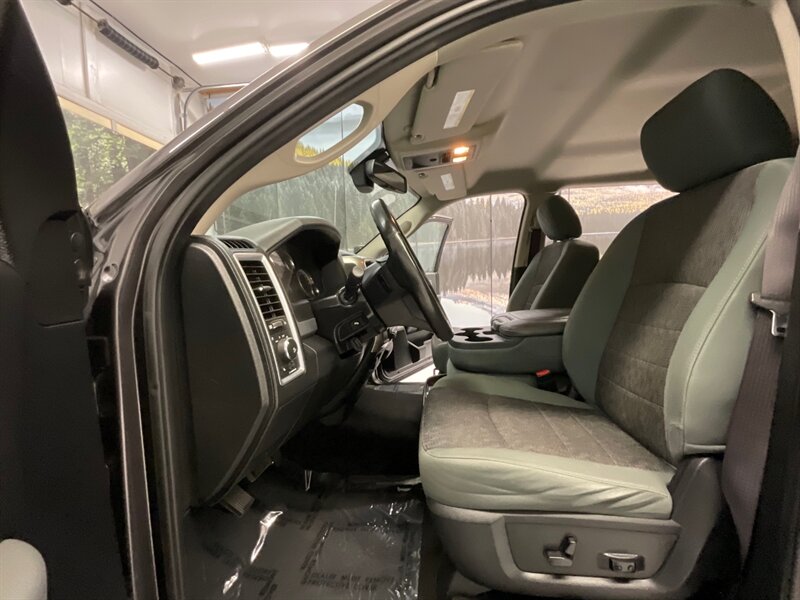 2015 RAM 2500 Big Horn MEGA CAB 4X4 / 6.4L V8 HEMI / NEW TIRES / LOCAL TRUCK / RUST FREE / Backup Camera / Canopy / 101,000 MILES - Photo 33 - Gladstone, OR 97027