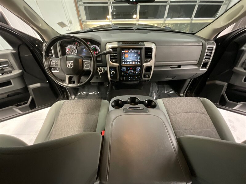 2015 RAM 2500 Big Horn MEGA CAB 4X4 / 6.4L V8 HEMI / NEW TIRES / LOCAL TRUCK / RUST FREE / Backup Camera / Canopy / 101,000 MILES - Photo 35 - Gladstone, OR 97027