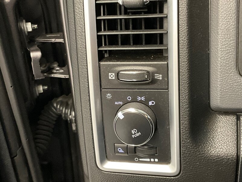 2015 RAM 2500 Big Horn MEGA CAB 4X4 / 6.4L V8 HEMI / NEW TIRES / LOCAL TRUCK / RUST FREE / Backup Camera / Canopy / 101,000 MILES - Photo 44 - Gladstone, OR 97027