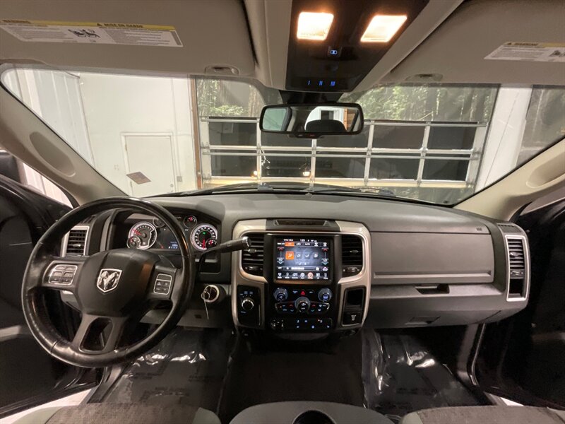 2015 RAM 2500 Big Horn MEGA CAB 4X4 / 6.4L V8 HEMI / NEW TIRES / LOCAL TRUCK / RUST FREE / Backup Camera / Canopy / 101,000 MILES - Photo 43 - Gladstone, OR 97027