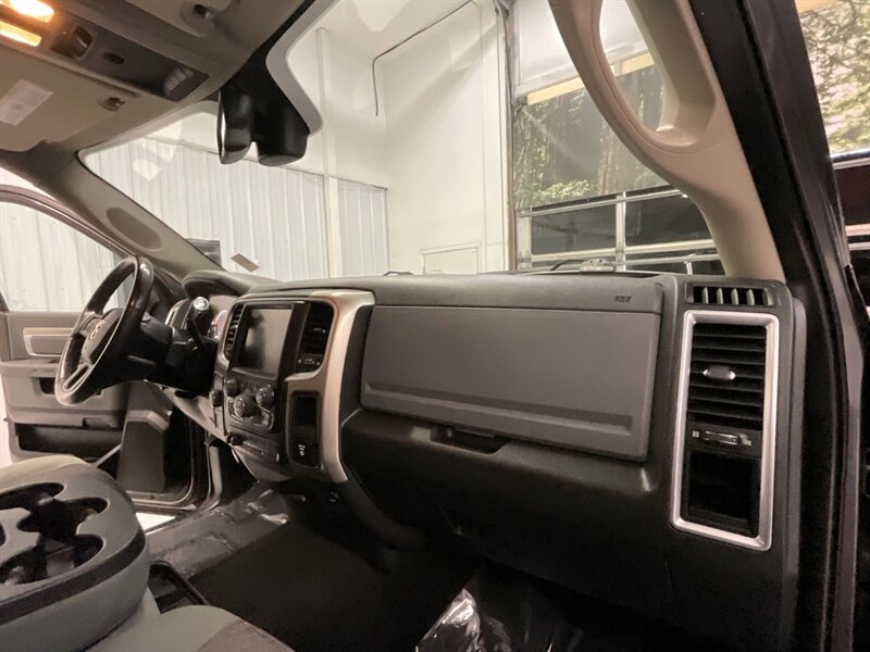 2015 RAM 2500 Big Horn MEGA CAB 4X4 / 6.4L V8 HEMI / NEW TIRES / LOCAL TRUCK / RUST FREE / Backup Camera / Canopy / 101,000 MILES - Photo 17 - Gladstone, OR 97027