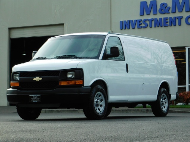 2014 Chevrolet Express 1500 / Cargo Van / 6Cyl / 1-Owner / Execl Cond   - Photo 1 - Portland, OR 97217