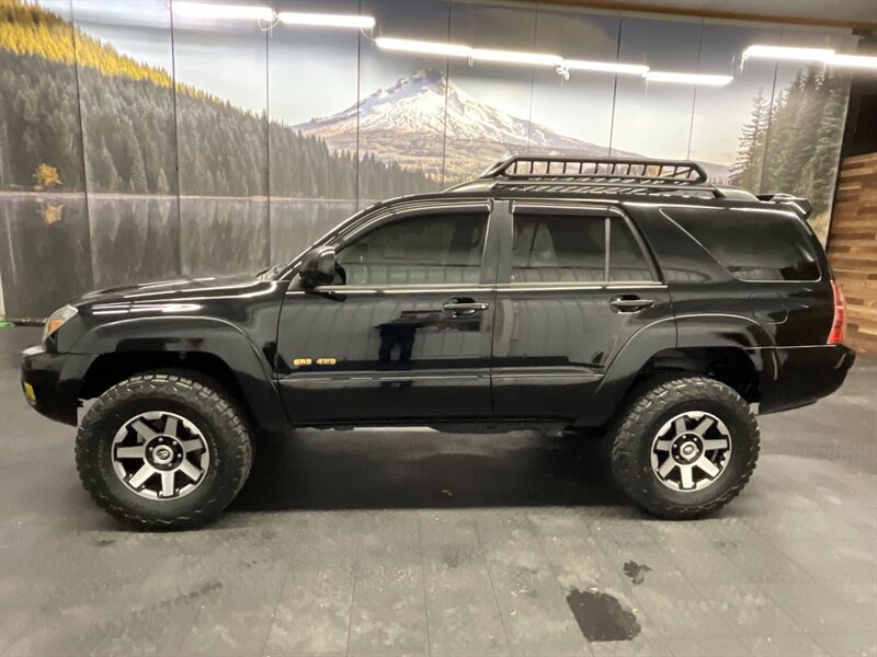 2005 Toyota 4Runner SR5 Sport Utility 4X4 / V6 / LEAHER / LIFTED LIFTE  NEW WHEELS & TIRES / SUNROOF / SHARP & CLEAN - Photo 3 - Gladstone, OR 97027