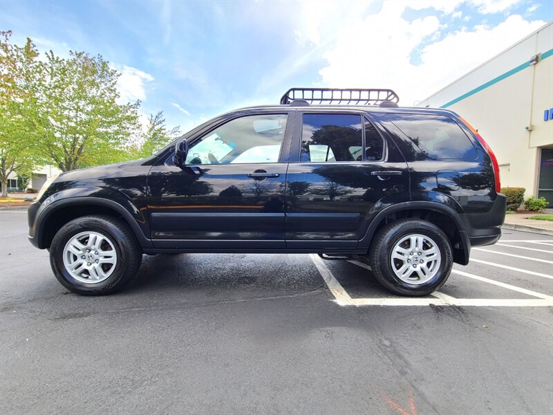 2004 Honda CR-V 4X4 / Moon Roof / Records / Excellent Condition  / 4-Cyl 2.4 Liter / Cargo Basket - Photo 3 - Portland, OR 97217