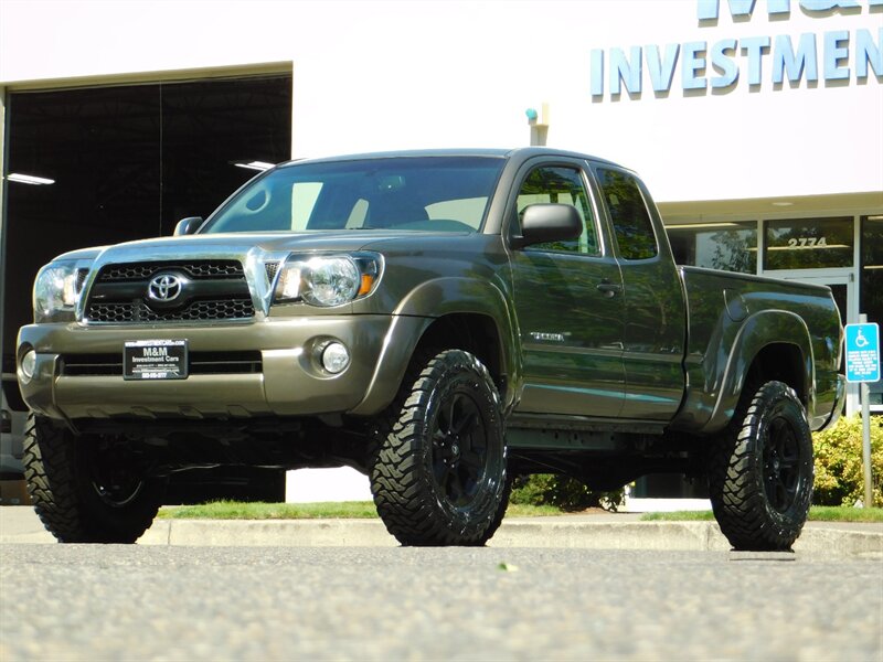 2011 Toyota Tacoma V6 4WD SR5 Lifted / 33”Mud / 5Speed Man. / LowMile   - Photo 1 - Portland, OR 97217