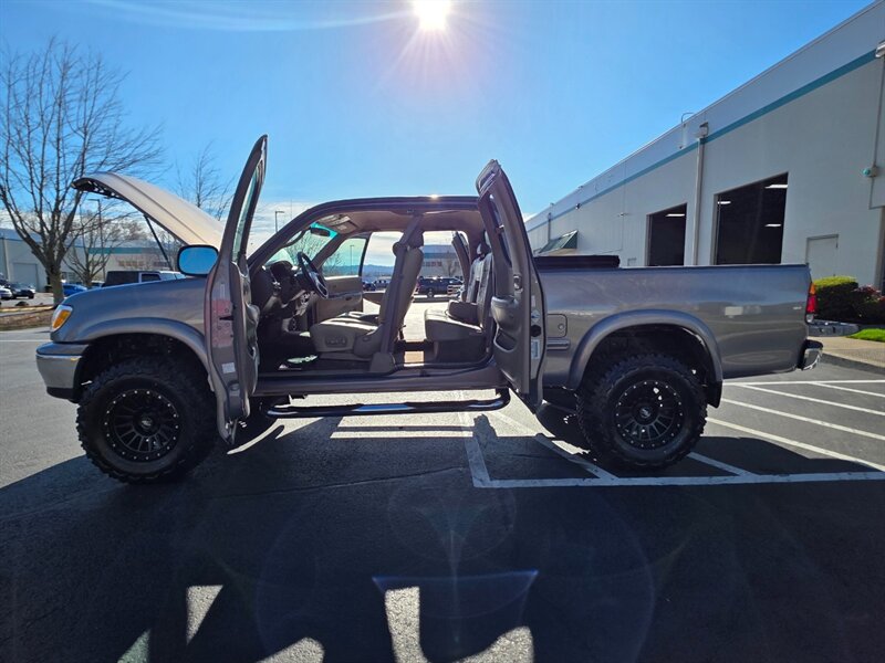 2001 Toyota Tundra Limited - Photo 19 - Portland, OR 97217