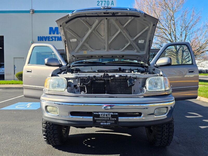 2001 Toyota Tundra Limited - Photo 29 - Portland, OR 97217