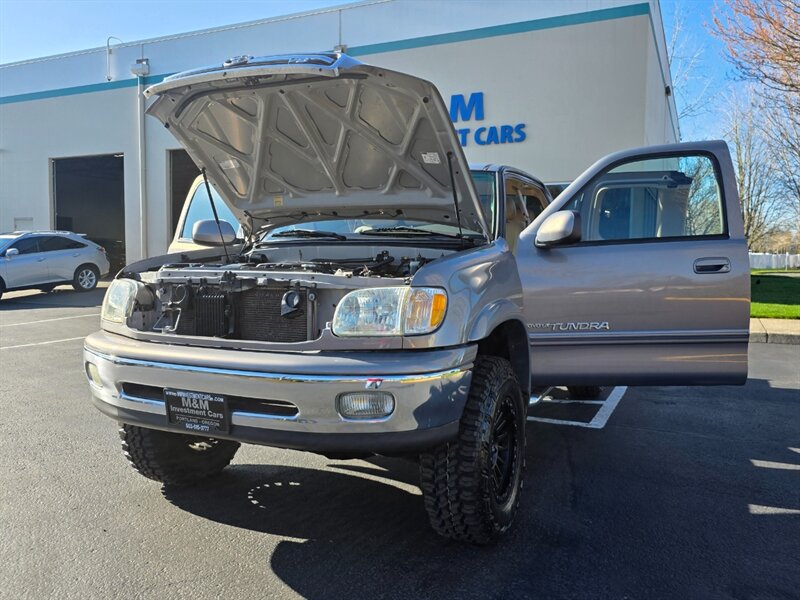 2001 Toyota Tundra Limited - Photo 25 - Portland, OR 97217