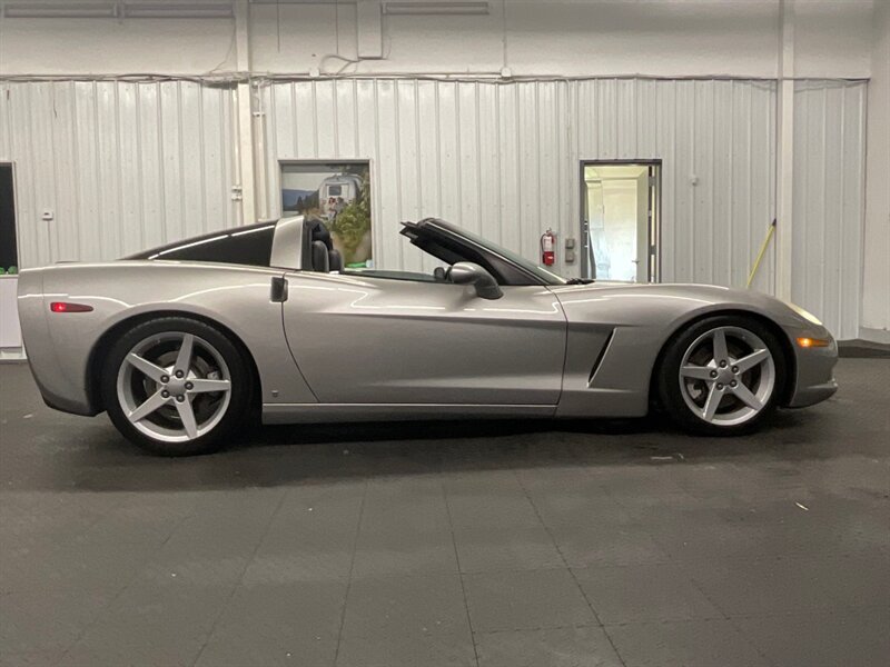 2007 Chevrolet Corvette 6-Speed / Removable Top / 79,000 MILES   - Photo 4 - Gladstone, OR 97027