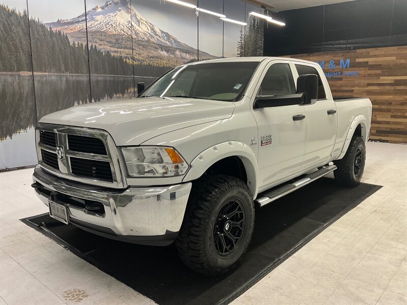 2011 RAM 3500 ST Crew Cab 4X4 / 6.7L DIESEL / 6-SPEED / LIFTED  / 1-TON / SWB / LIFTED w. BRAND NEW 35 " MUD TIRES & 18 " FUEL WHEELS / 146,000 MILES - Photo 1 - Gladstone, OR 97027