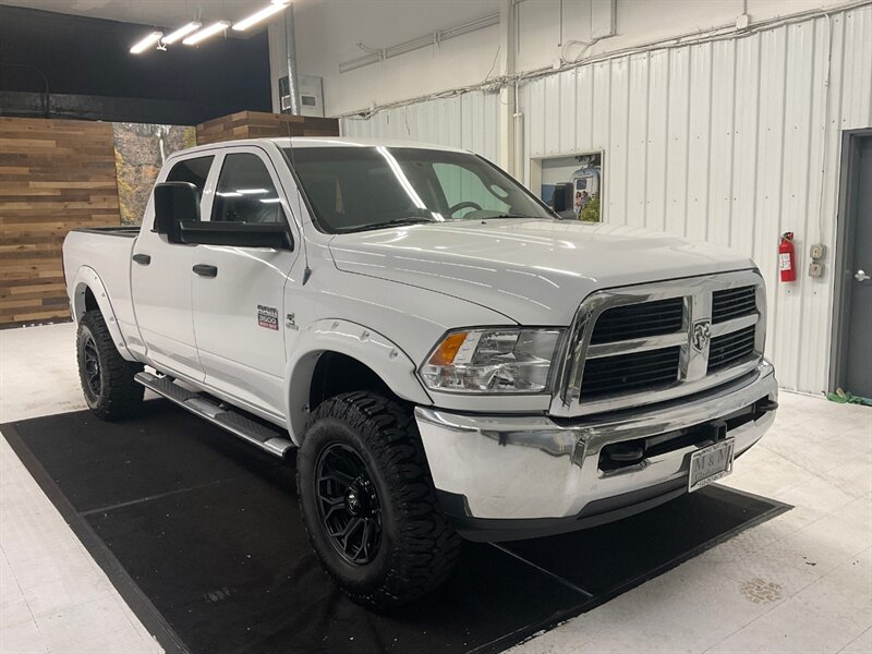 2011 RAM 3500 ST Crew Cab 4X4 / 6.7L DIESEL / 6-SPEED / LIFTED  / 1-TON / SWB / LIFTED w. BRAND NEW 35 " MUD TIRES & 18 " FUEL WHEELS / 146,000 MILES - Photo 2 - Gladstone, OR 97027