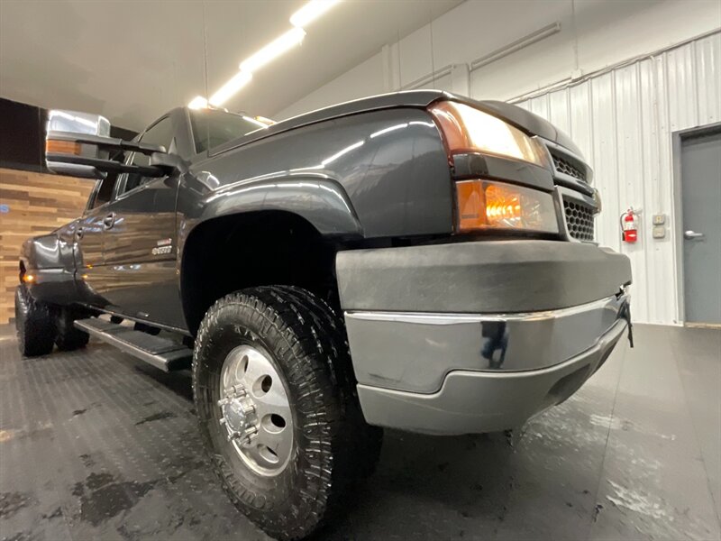 2005 Chevrolet Silverado 3500 LT Crew Cab 4X4/ 6.6L DIESEL /DUALLY / 73,000 MILE  DURAMAX DIESEL / DUALLY / RUST FREE / LONG BED / ONLY 73K MILES / SHARP & CLEAN !! - Photo 10 - Gladstone, OR 97027
